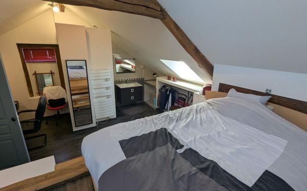 Maison à vendre    3 pièces • 85 m2 Ingré