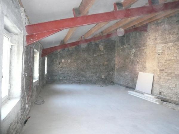 ⚜ BALLANS (17) A Vendre MAISON de VILLAGE Rénovée à Aménager ⚜