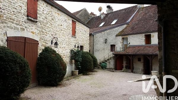 Maison à vendre 7 pièces 395 m² Semur-en-Auxois