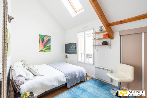 Appartement 5 pièce(s) 106 m2 Carrez - 125 m² au sol - Petit parc €719 000 ** - Référence 13537
