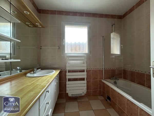 Maison à vendre 4 pièces 98m² Montussan (33450)
