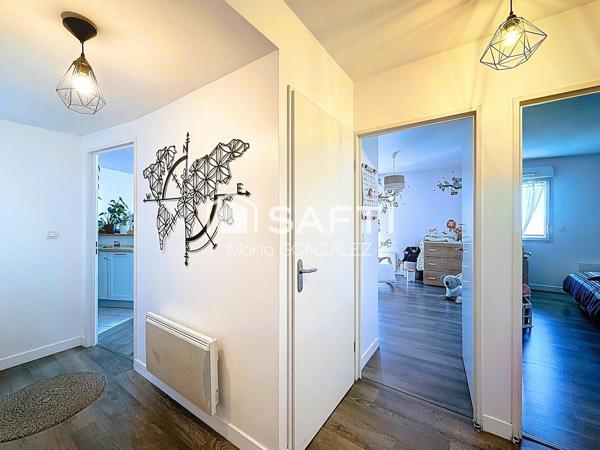 T3 avec balcon de 17 m²; parking PMR et ascenseur