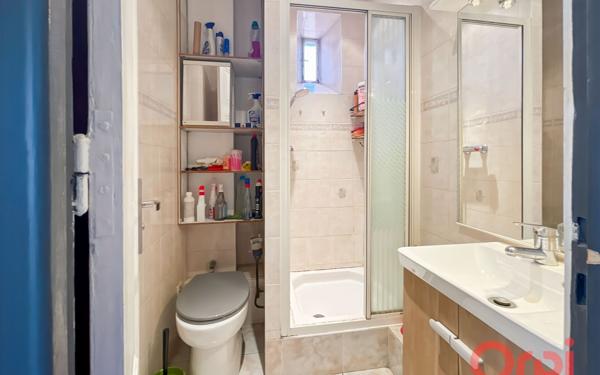 Appartement à vendre    2 pièces • 32,20 m2 Lyon 3