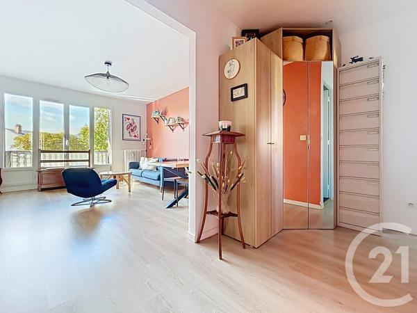 Appartement F3 à vendre  3 pièces - 65 m 2   ST MAUR DES FOSSES  - 94