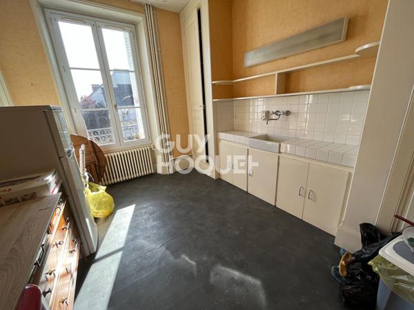 Maison de 10 pièces (264 m²) en vente à Chateaudun