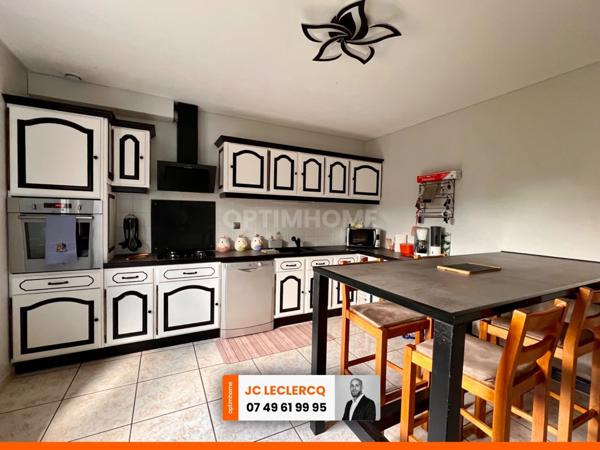 MAISON 4 CHAMBRES AVEC GARAGE ET JARDIN