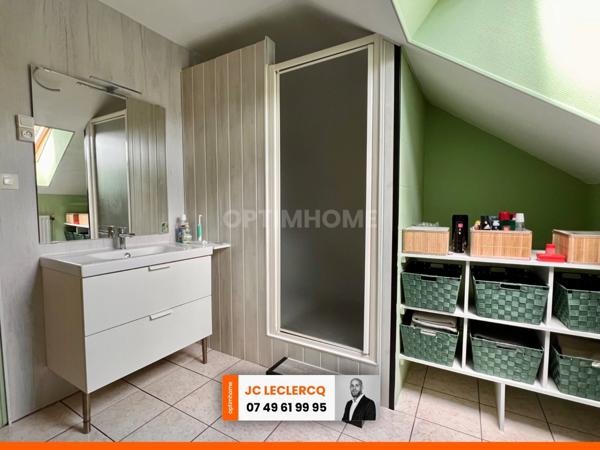 MAISON 4 CHAMBRES AVEC GARAGE ET JARDIN