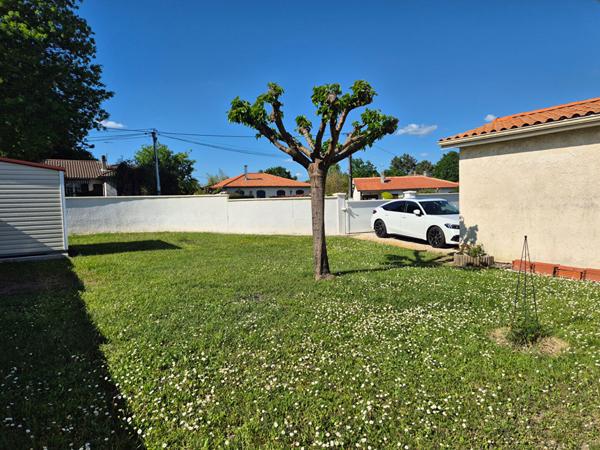 GRADIGNAN - Maison de plain pied de 105m² avec jardin et garage