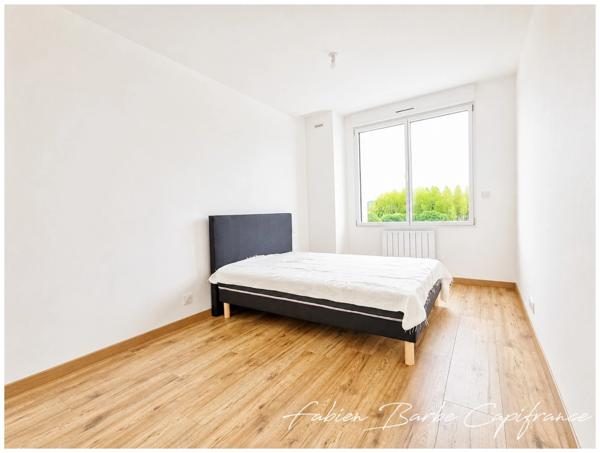 Maison à vendre 12 pièces GUILLAC (56)