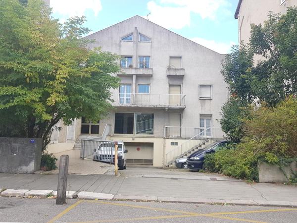 Appartement · Location Grenoble (38000) 1 pièce · 39m²