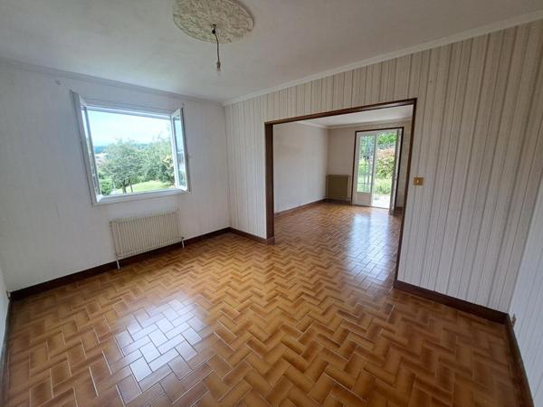 Maison plain pied Roullet Saint Estephe 4 pièces 93 m2