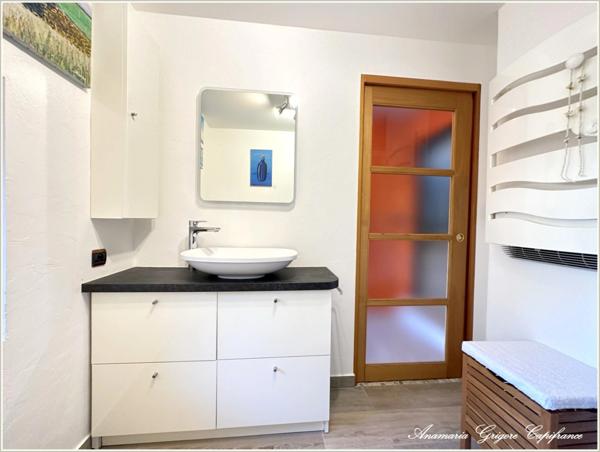 Chuisnes - 28190, à 1h20 de Paris - Propriété de 355 m² (séparable en deux maisons), jardin paysager, piscine chauffée