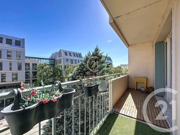 Appartement F4 à vendre  4 pièces - 99,58 m 2   LYON  - 69008