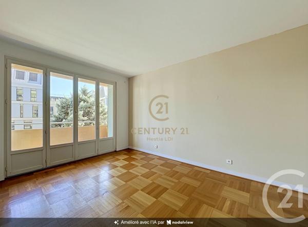 Appartement F4 à vendre  4 pièces - 99,58 m 2   LYON  - 69008