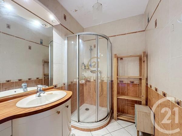 Appartement F4 à vendre  4 pièces - 99,58 m 2   LYON  - 69008