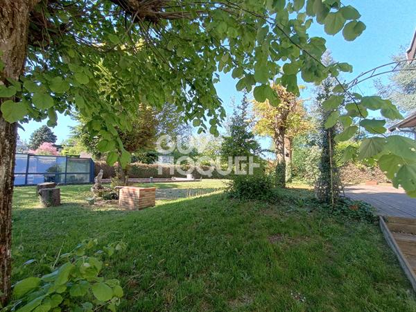 VENTE d'une maison T6 (150 m²) à Ruy Montceau