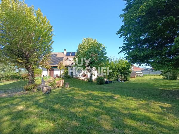 VENTE d'une maison T6 (150 m²) à Ruy Montceau