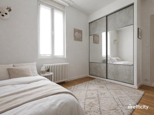 Maison 6 pièces - 165 m² Exclusivité efficity