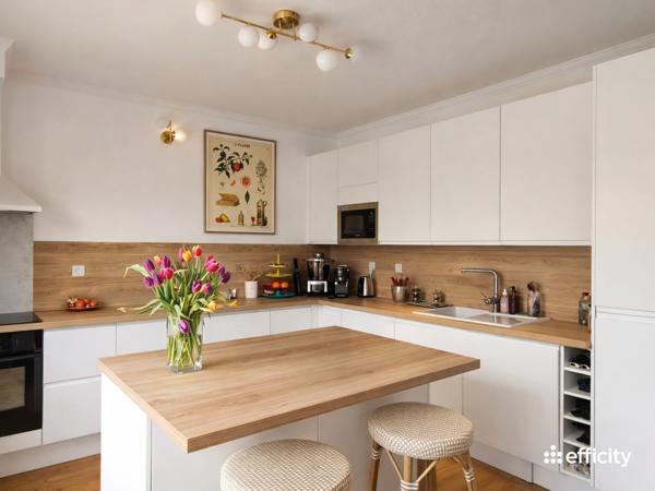 Maison 6 pièces - 165 m² Exclusivité efficity