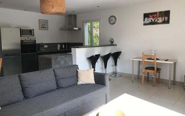 Maison à vendre    4 pièces • 88 m2 Nyons