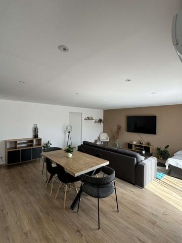 Clermont-l'Hérault (34800) Appartement 4 pièces dernier étage avec terrasse