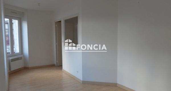 Location Studio 27.08 m² - Lorient 56100