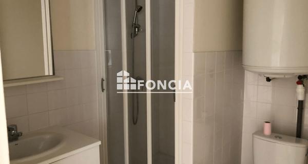 Location Studio 27.08 m² - Lorient 56100