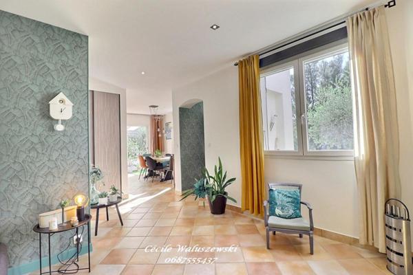 Maison Le Beausset 6 pièces avec piscine sur une parcelle de 5050 m2