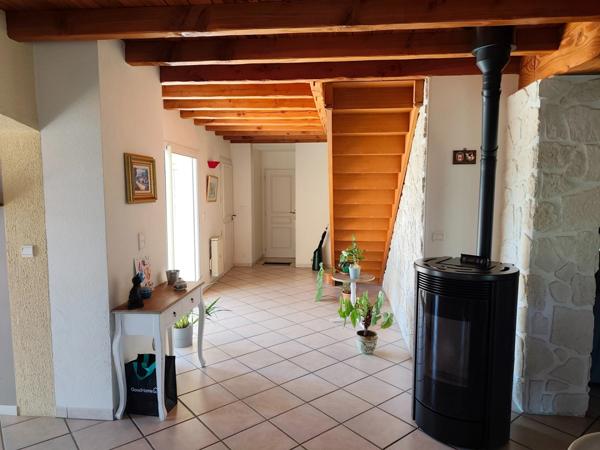 Maison à vendre 5 pièces LA COURONNE (16)