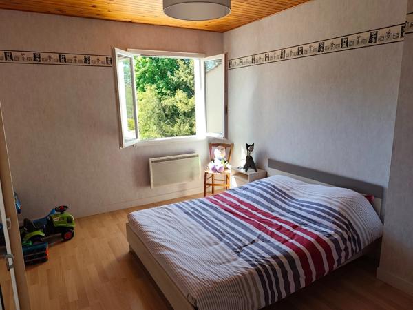 Maison à vendre 5 pièces LA COURONNE (16)