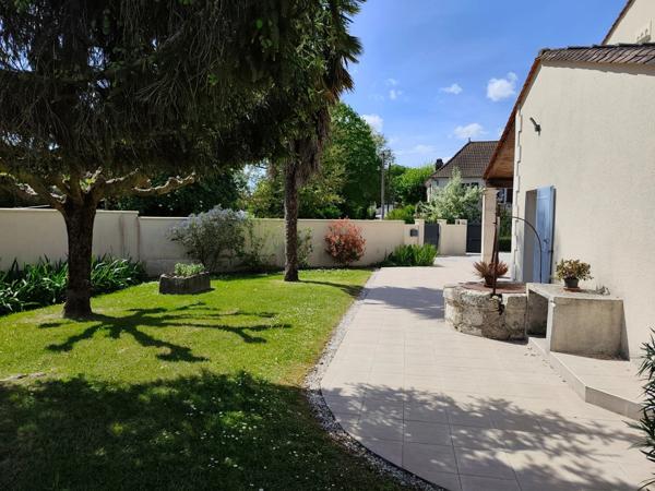 Maison à vendre 5 pièces LA COURONNE (16)