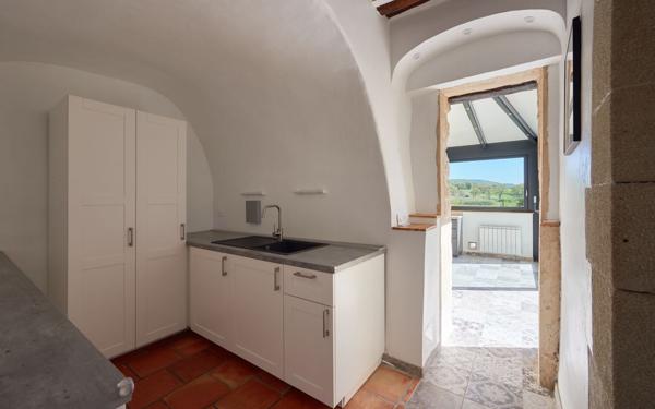 Maison à vendre    7 pièces •  Forcalquier