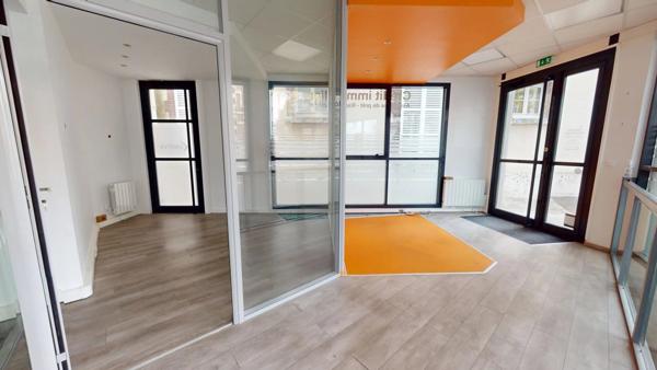 Location Local commercial à Chartres