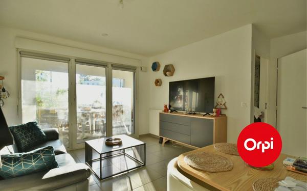 Appartement à vendre    2 pièces • 38,75 m2 Saint-Priest