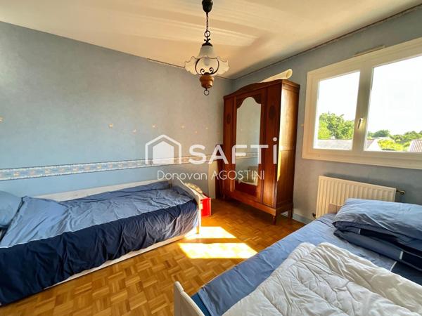 Maison 6 pièces, 5 chambres avec 2 garages