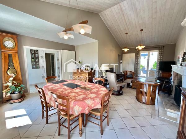 Maison 6 pièces, 5 chambres avec 2 garages