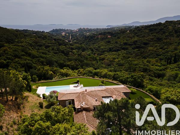 Maison à vendre 7 pièces 370 m² La Croix-Valmer