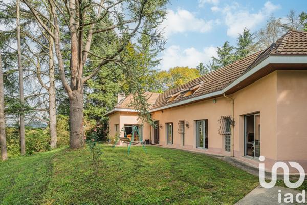 Maison à vendre 5 pièces 216 m² Brié-et-Angonnes