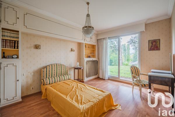 Maison à vendre 5 pièces 216 m² Brié-et-Angonnes