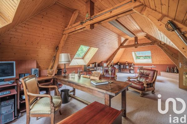 Maison à vendre 5 pièces 216 m² Brié-et-Angonnes