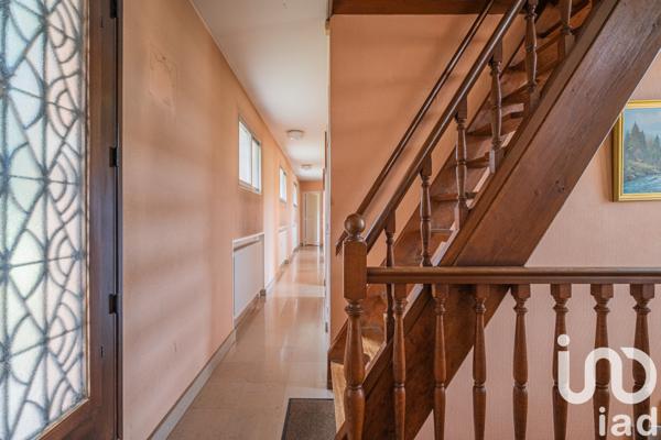 Maison à vendre 5 pièces 216 m² Brié-et-Angonnes