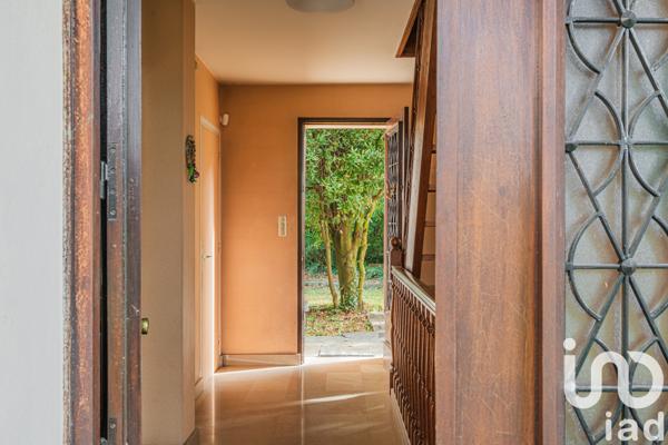 Maison à vendre 5 pièces 216 m² Brié-et-Angonnes