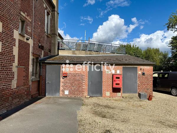 Immeuble 14 pièces - 254 m²
