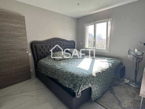 Découvrez cette maison neuve exceptionnelle, idéalement conçue pour offrir un confort de vie inégalé!!