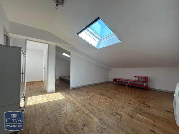 Appartement à louer 3 pièces 49.95m² Sorgues (84700)
