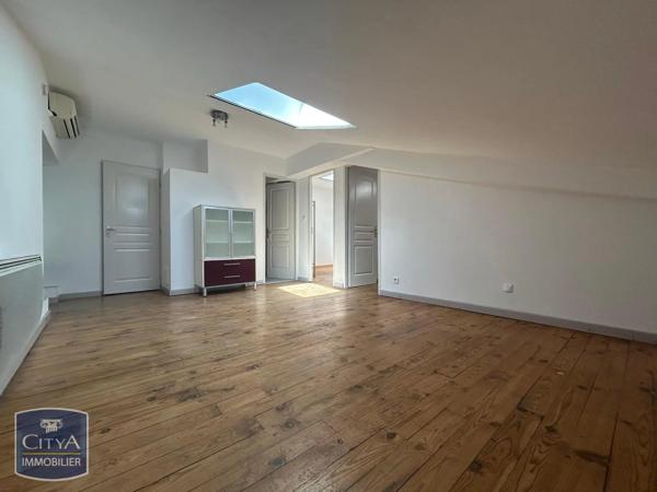 Appartement à louer 3 pièces 49.95m² Sorgues (84700)