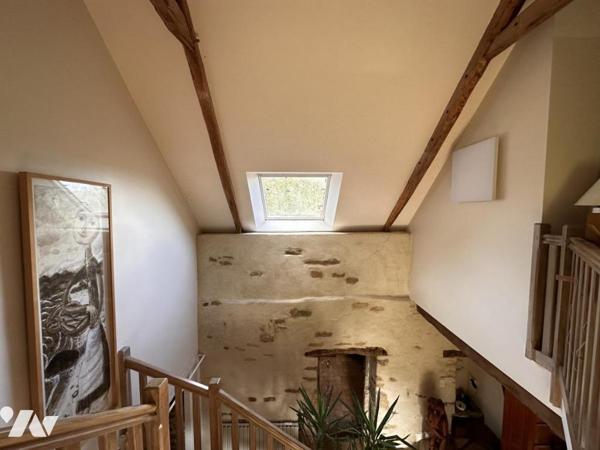 A VENDRE (56) PROPRIETE AVEC LONGERE RENOVEE AVEC GOUT ET DEPENDANCES