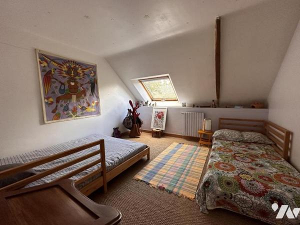 A VENDRE (56) PROPRIETE AVEC LONGERE RENOVEE AVEC GOUT ET DEPENDANCES