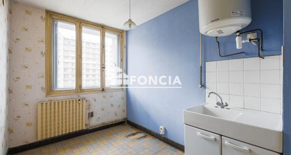 À vendre Studio 27 m² - ÉChirolles 38130