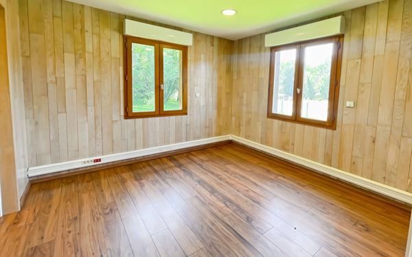 Maison à vendre    5 pièces • 100 m2 Chancelade